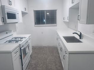 1340 Edgewood Way APT 16, Oxnard, CA 93030