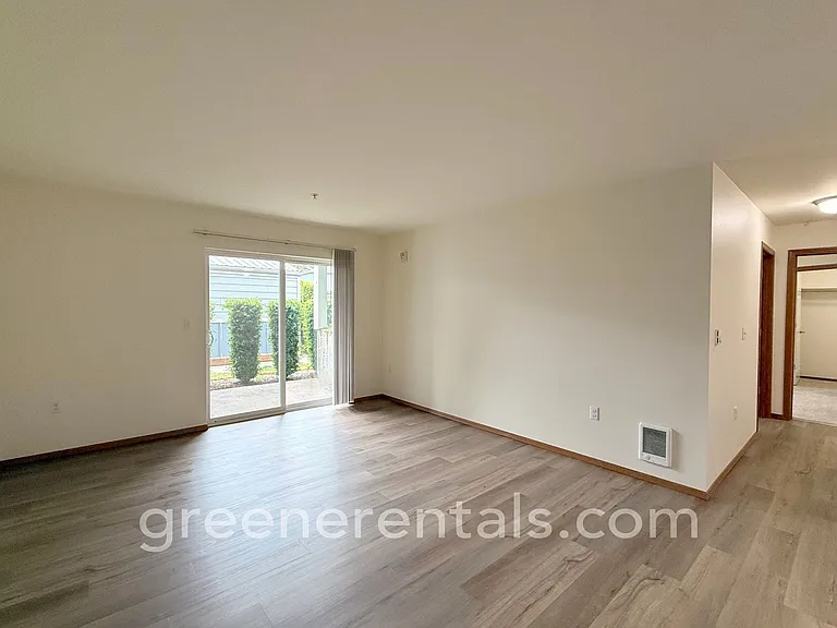 Oly-Evergreen Landing Apartments — Photo 25