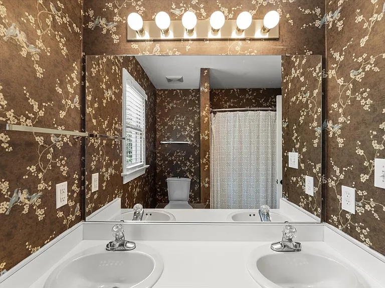 7913 Laurel Mountain Rd — Photo 23