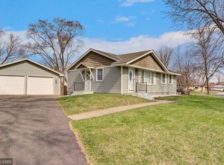 1916 Teton Trl, Minneapolis, MN 55444