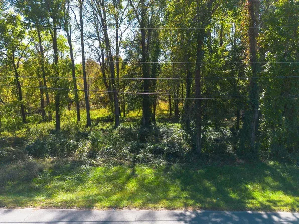 132 Easy St, Hazel Green, AL 35750