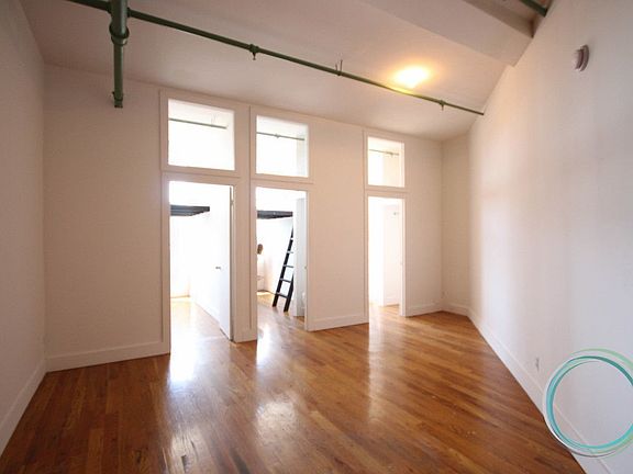 2nd image of 239 Banker St APT 4A