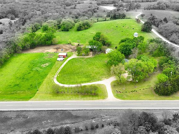 3rd image of 1633 N 600th Rd