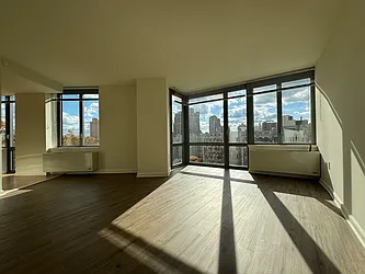 1 Morningside Drive, #614