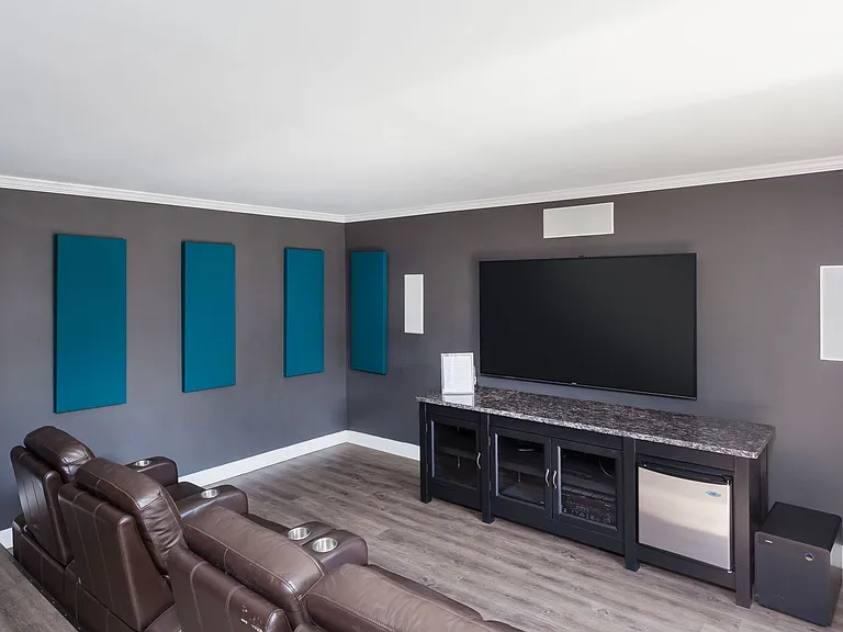 Gayton Pointe Townhomes — Photo 19