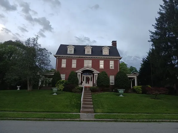 618 Prospect Ave, Fairmont, WV 26554