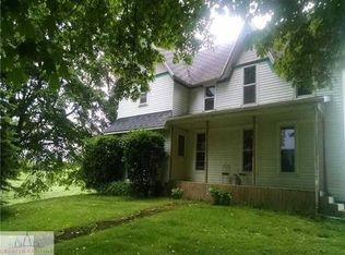 2146 N Ionia Rd, Vermontville, MI 49096