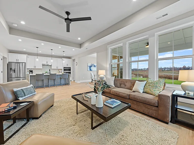 8866 Coe Dr — Photo 11