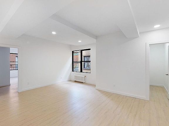 4th image of 211 E 35th St Floor 8