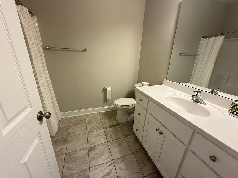 5226 Sustar Dr — Photo 7