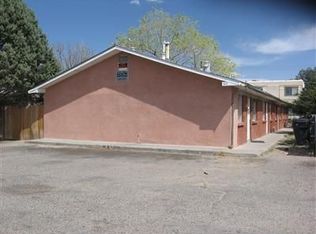 512 Charleston St SE, Albuquerque, NM 87108
