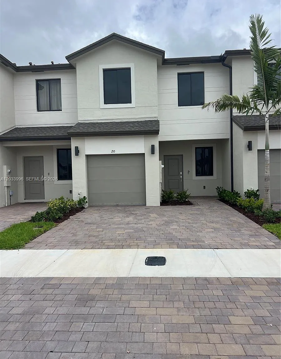 Sunscapes By Lennar — Photo 1