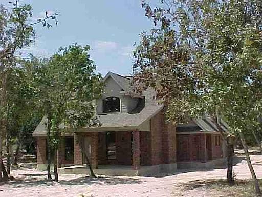 2nd image of 173 OAK FIELDS