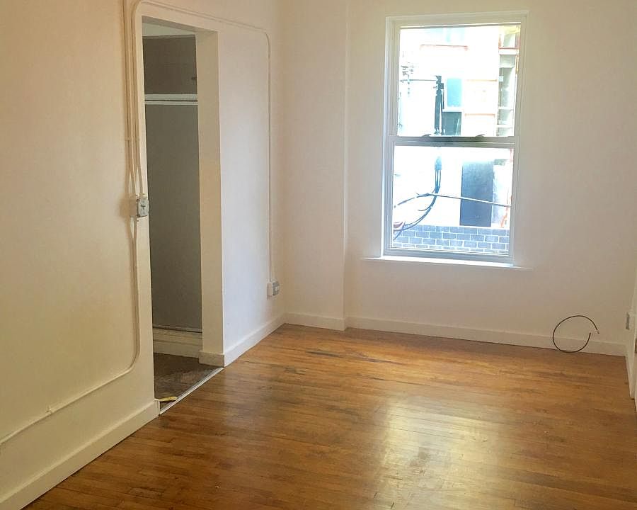 1st image of 722 W Grand Ave APT 3R