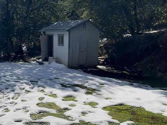 4th image of 15234 Stormy Ln