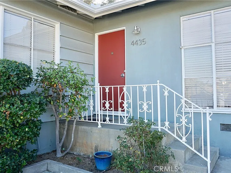 4435 Caledonia Way — Photo 2