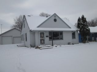 2415 Wisconsin Rd, Rockford, IL 61108