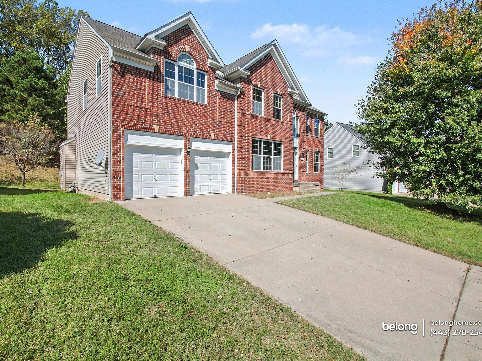 5 bed, 4.5 bath, 4473 sqft, $4,025 — Photo 2