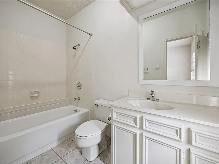 2125 Bering Dr #2125 — Photo 22
