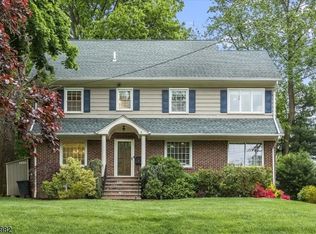 32 North Ter, Maplewood, NJ 07040