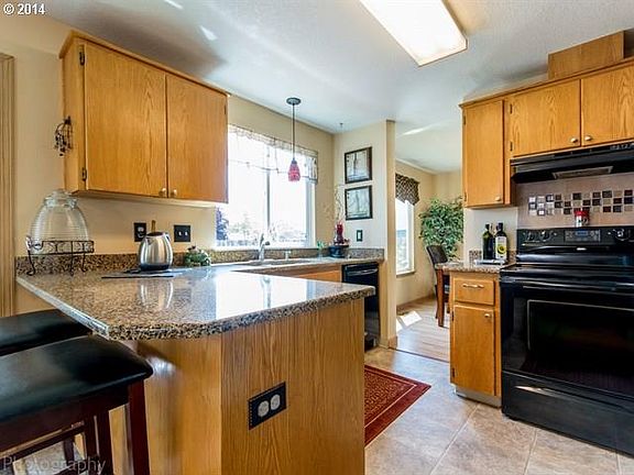 3rd image of 8903 NE 135th Ave