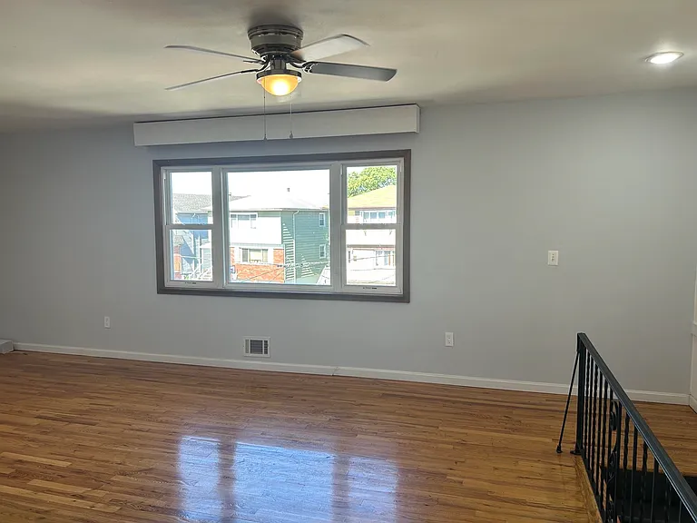 56 Isabella Ave #2 — Photo 7