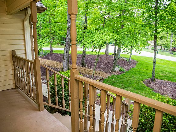 5th image of 165 Havenridge Cir