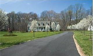 2nd image of 112 Old Line Dr