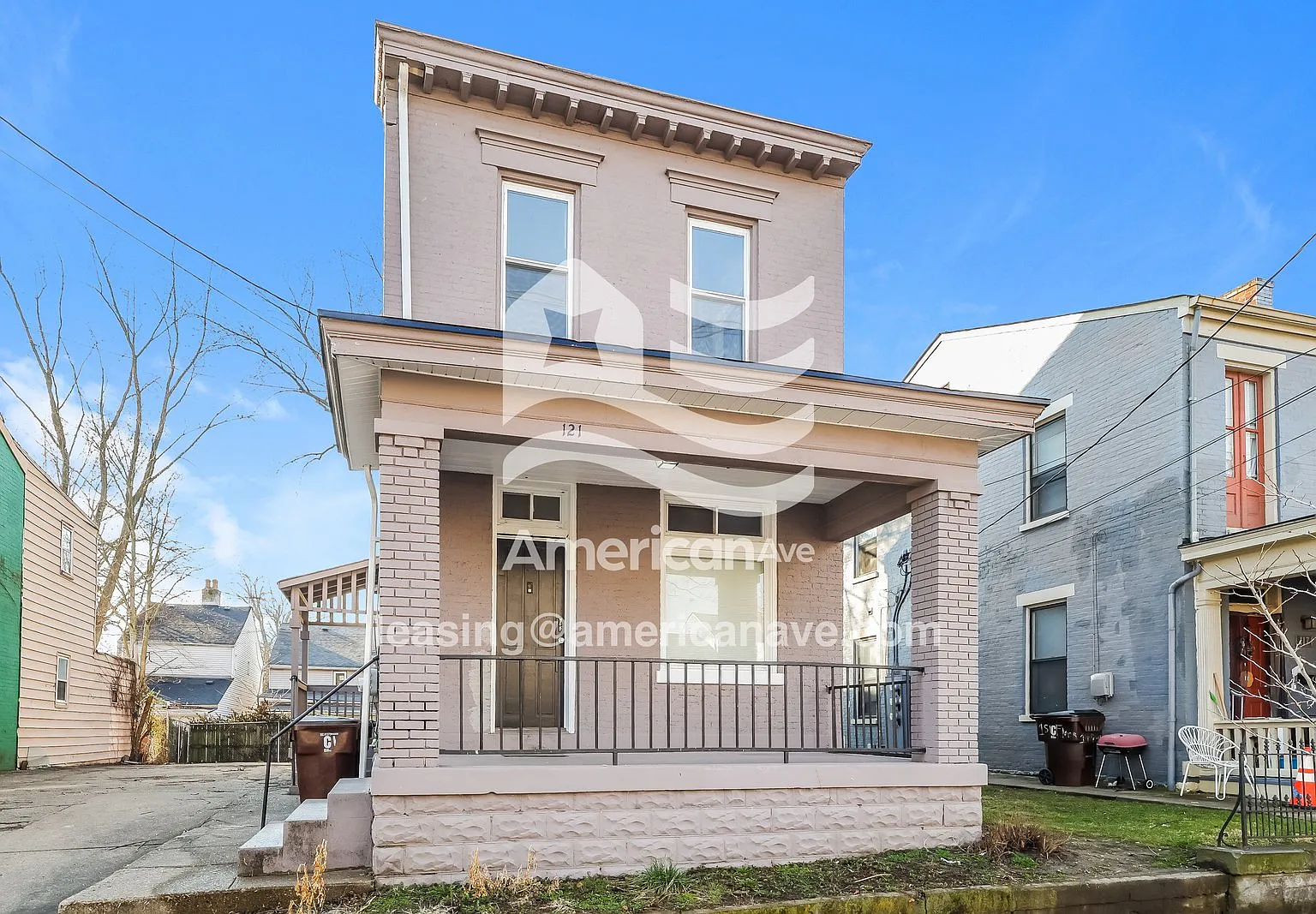 3 bed, 1.5 bath, 1791 sqft, $1,549 — Photo 1