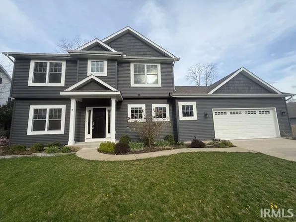 53388 Wallace Ln, South Bend, IN 46635