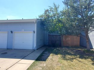 283 E Alpine Dr, Glendale Heights, IL