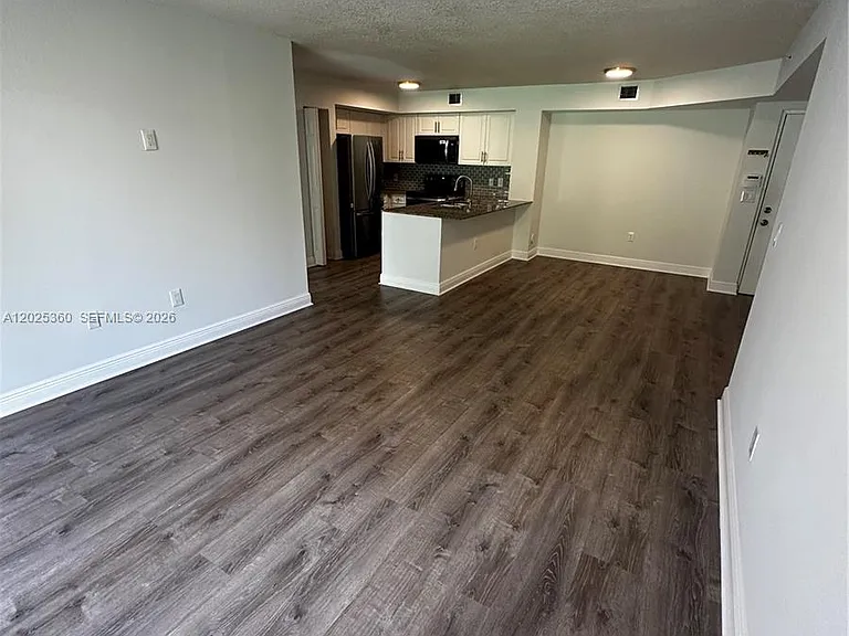 12124 Saint Andrews Pl #110 — Photo 5