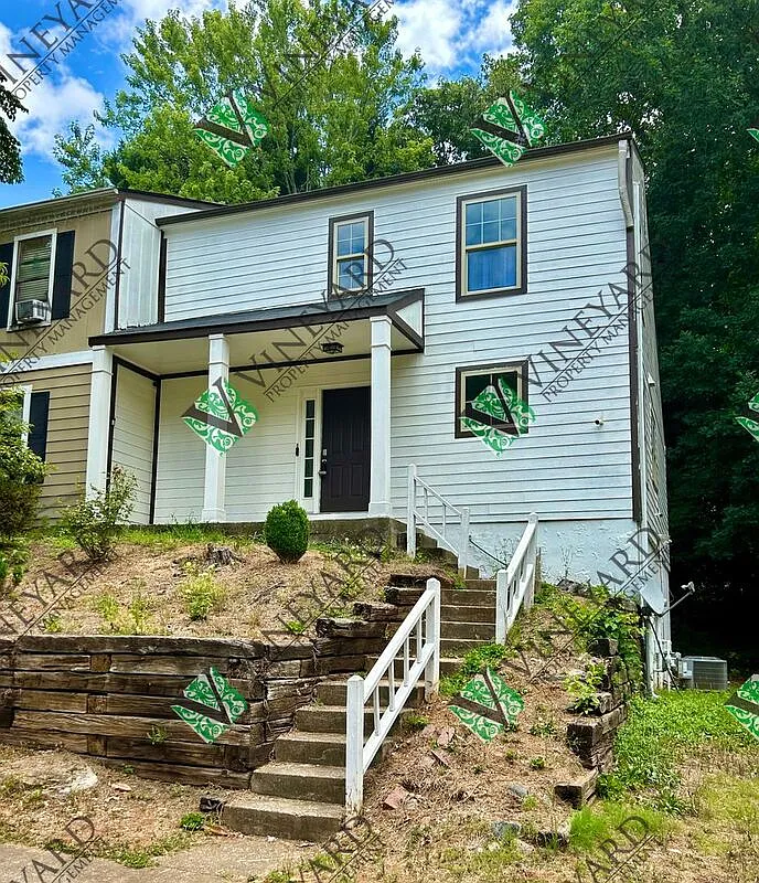 3 bed, 2.0 bath, 1364 sqft, $2,195 — Photo 1