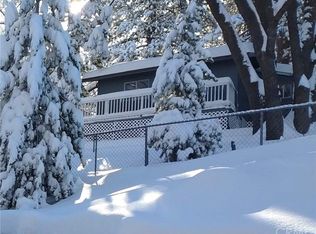 2713 Preston Dr, Running Springs, CA 92382