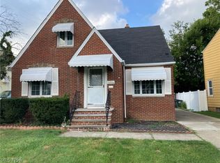 6356 S Canterbury Rd, Parma, OH 44129