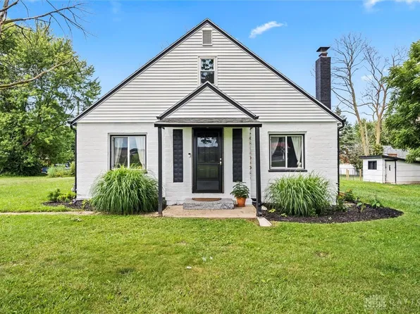 8200 Looney Rd, Piqua, OH 45356