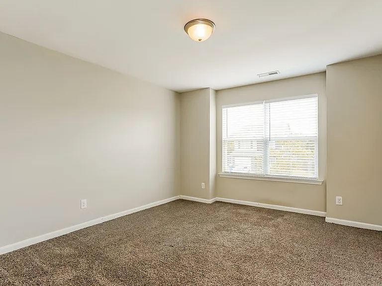 636 Smithridge Way — Photo 15
