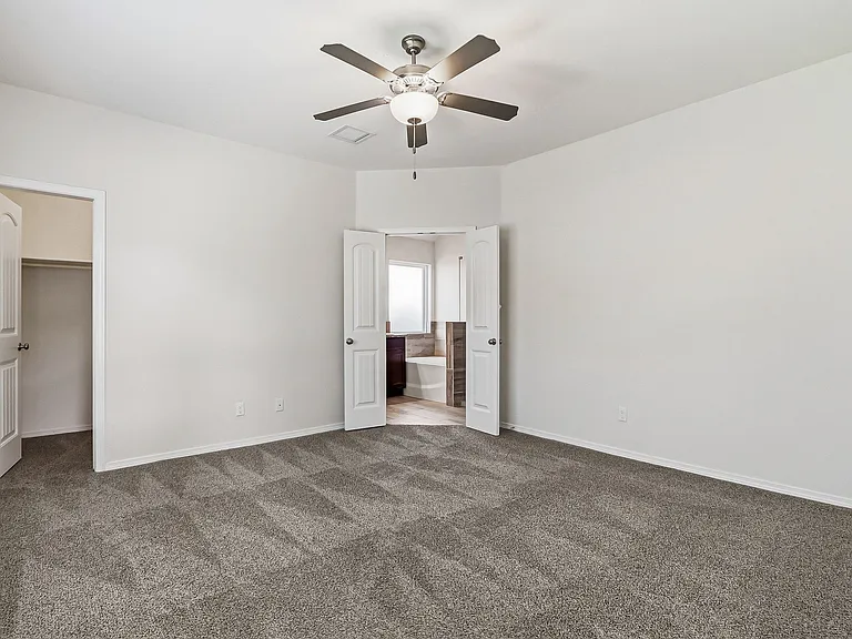 13745 Lago Vista Ave — Photo 20