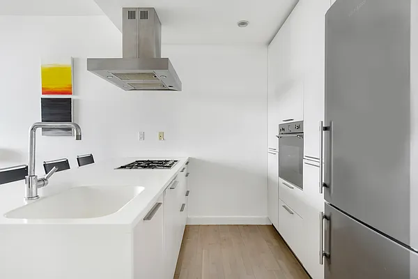 Sold by Compass | media 2