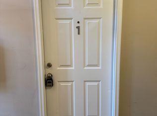 1039 S Rangeline Rd #1, Carmel, IN 46032