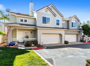 6582 Daylily Dr, Carlsbad, CA 92011