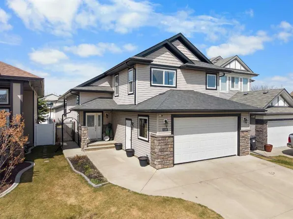135 E Stephenson Cres, Red Deer, AB T4R 0L6