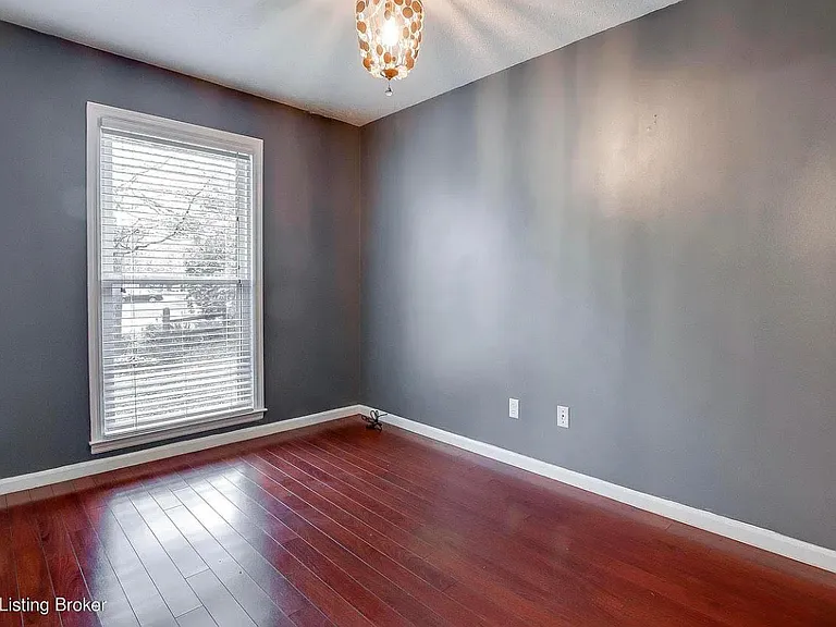 705 Marquette Dr — Photo 22