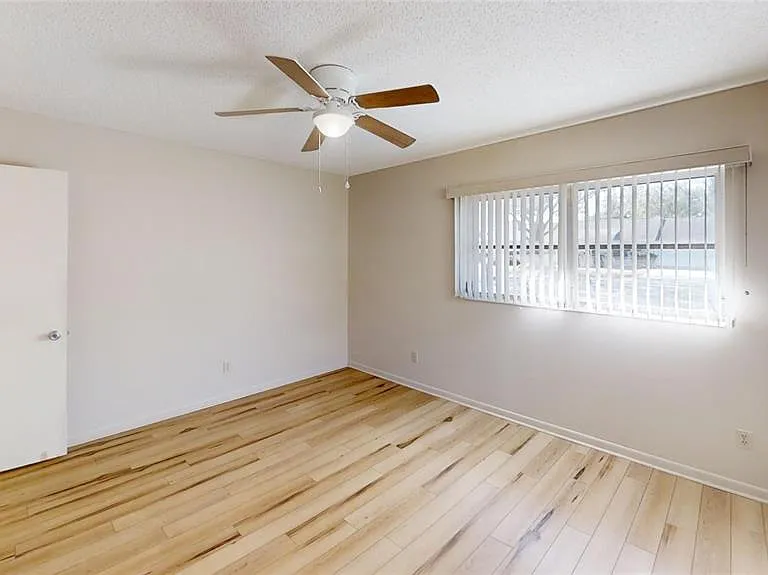 8625 SW 94th St #A — Photo 16
