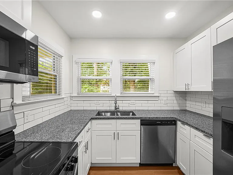 5383 Tilly Mill Rd — Photo 12