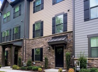 15 Rollins Ave, Greenville, SC 29607