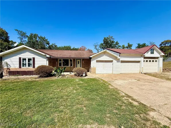 1405 15th Ave, Parkersburg, WV 26101