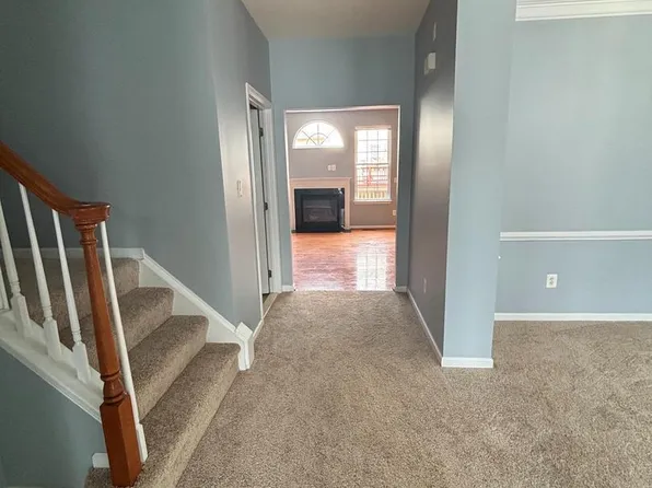 42902 Overly Sq #1, Chantilly, VA 20152