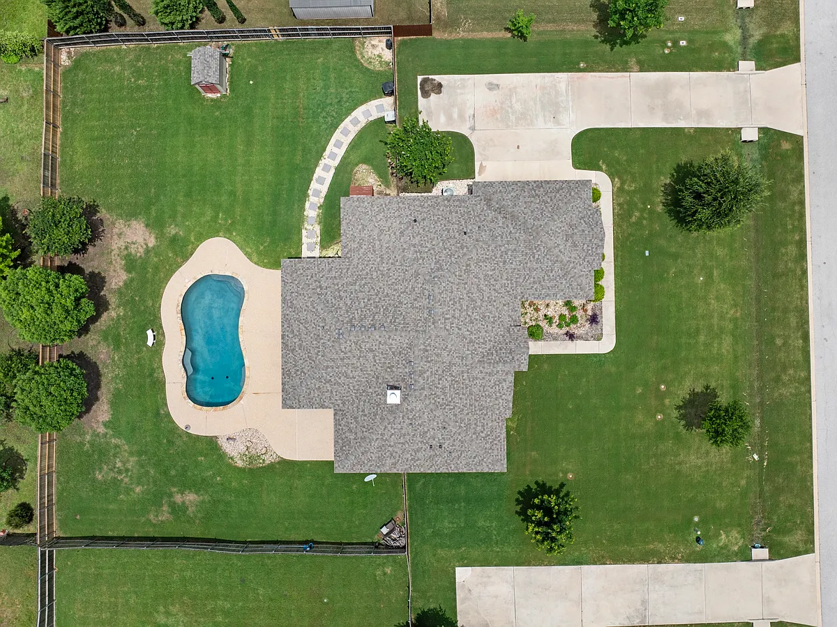 Building Photo - 7008 Sun Valley Dr