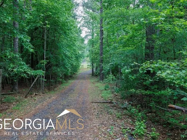 3 Couch Rd, Senoia, GA 30276